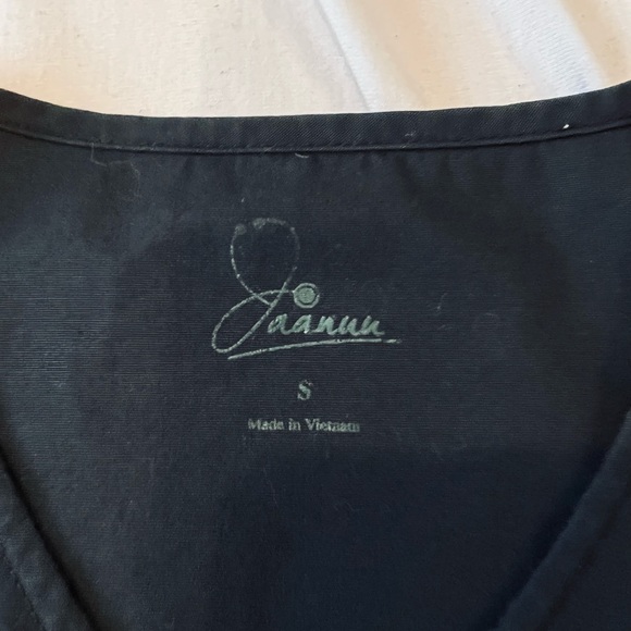 Black Jaanuu Front zipper scrub set - Picture 3 of 5